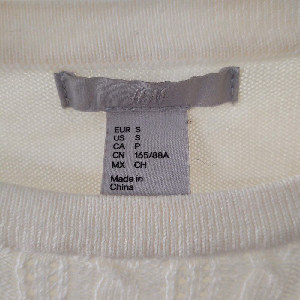 H&M Ivory Quarter Sleeve Top - Picture 3 of 5